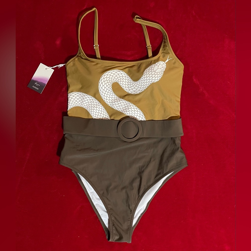 NWT Averie Swim Women's Belted One Piece Snake Print "Corina" Swimsuit Size: M